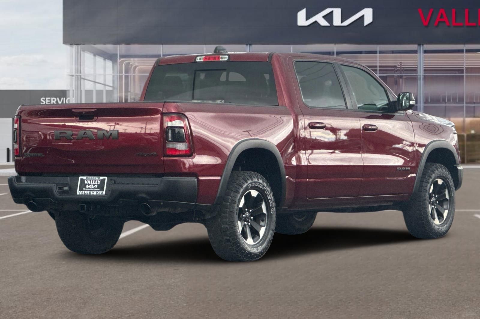 Used 2022 RAM 1500 Rebel w/ Rebel Level 2 Equipment Group AWD/4WD image 4