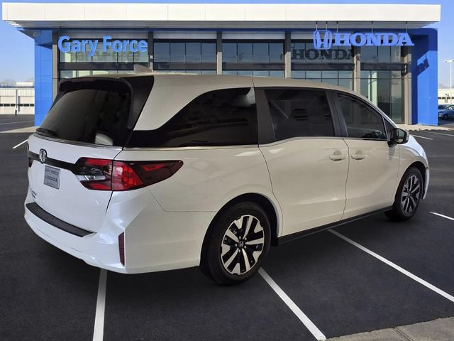 Certified 2026 Honda Odyssey EX-L image 2