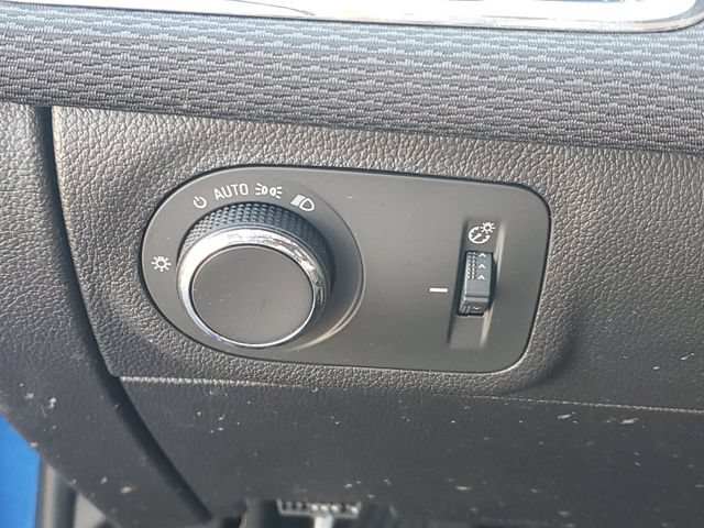Certified 2018 Chevrolet Cruze LT w/ Convenience Package FWD image 18