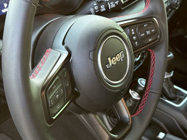 Used 2024 Jeep Wrangler Unlimited Rubicon w/ Convenience Group image 30