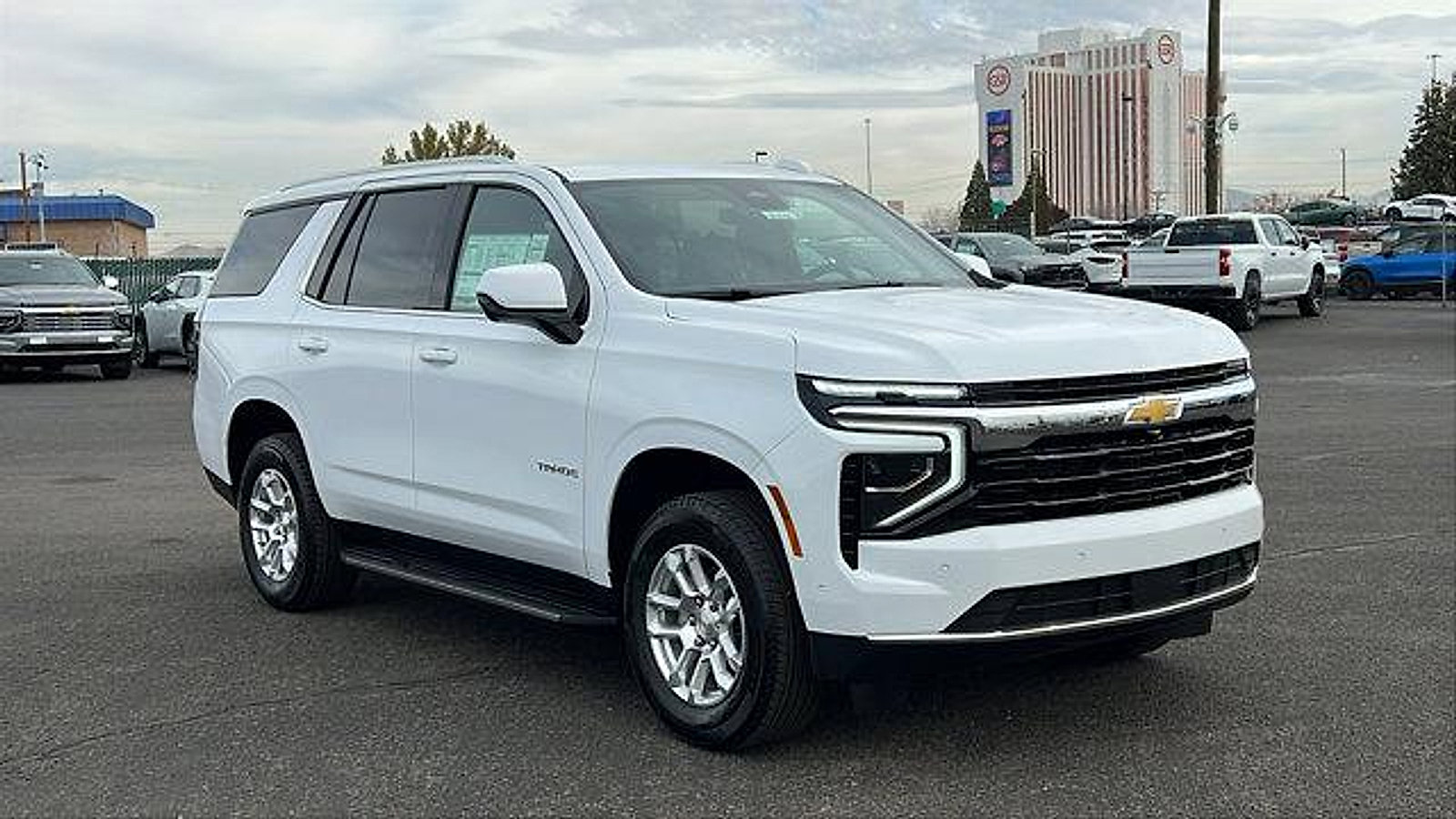 New 2026 Chevrolet Tahoe LS image 3