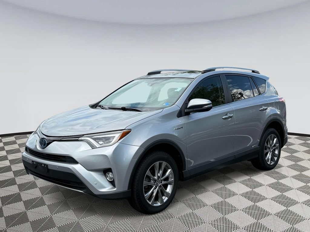 Used 2017 Toyota RAV4 Limited AWD/4WD image 5