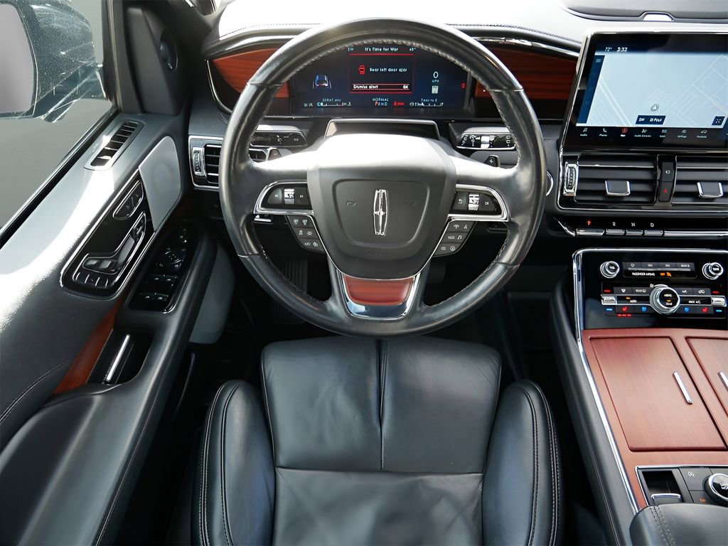 Used 2024 Lincoln Navigator Reserve AWD/4WD image 13