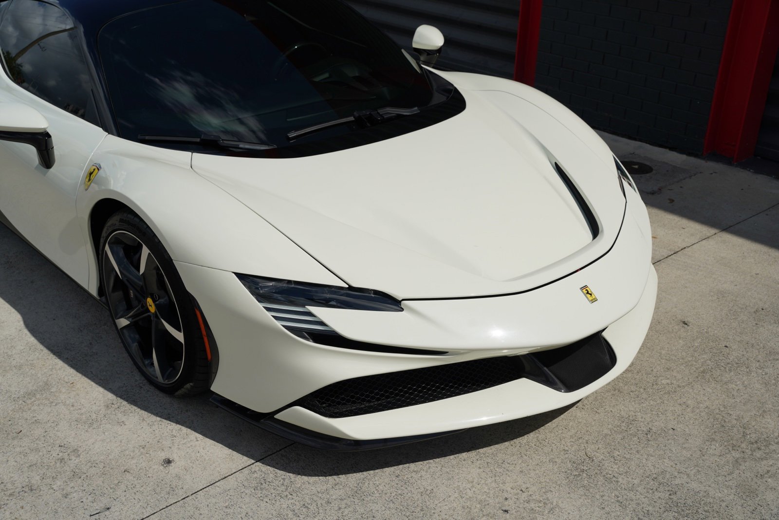 Used 2023 Ferrari SF90 Stradale image 16