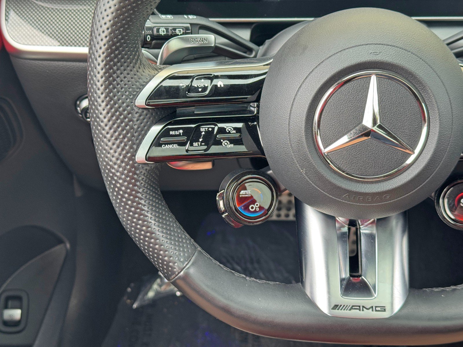 Used 2024 Mercedes-Benz GLC 43 AMG 4MATIC image 23