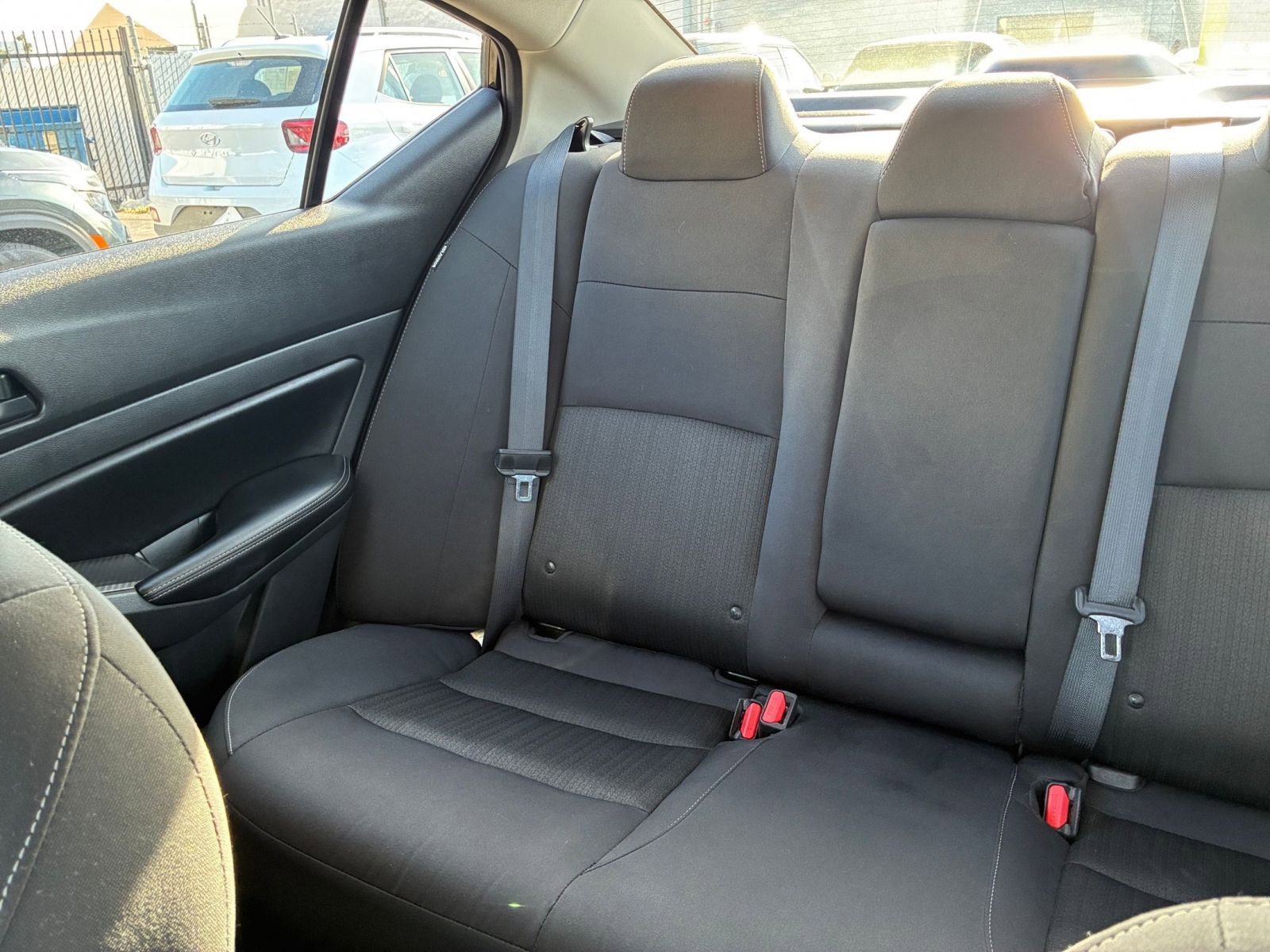 Used 2025 Nissan Altima 2.5 SV image 39