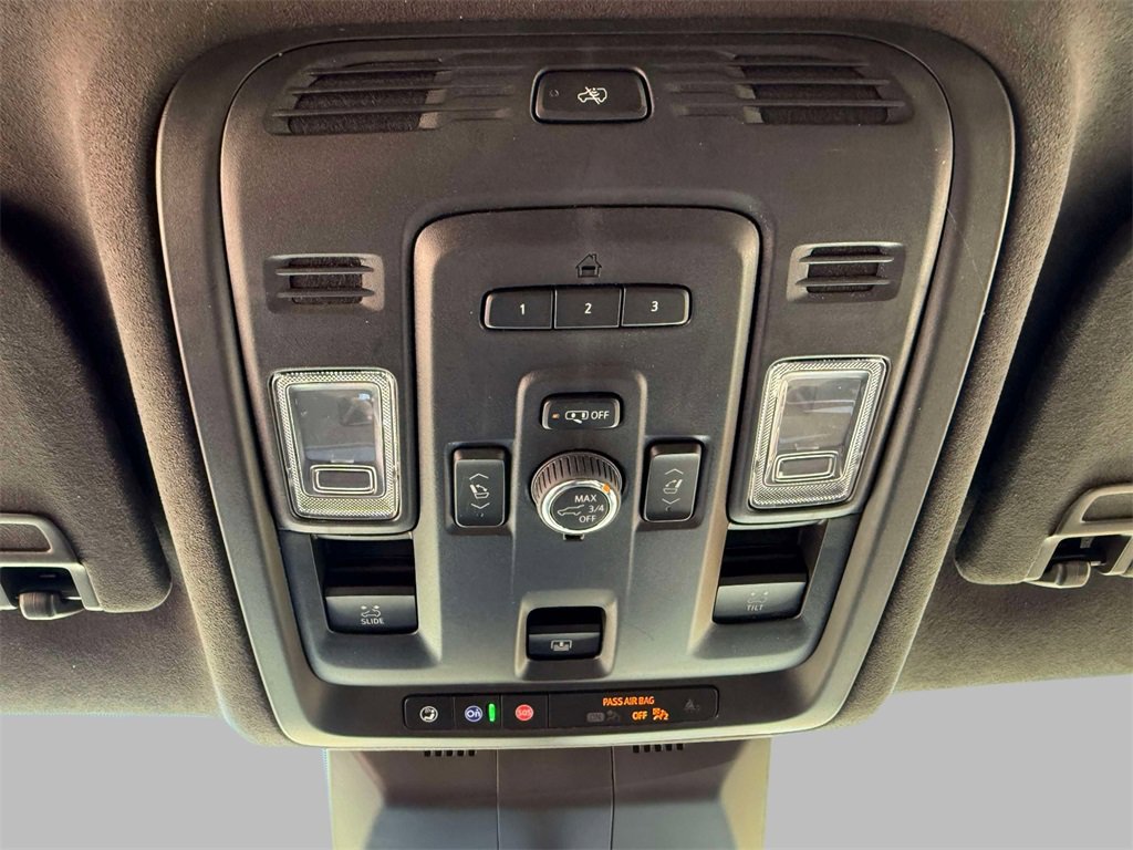 Used 2024 Cadillac Escalade ESV Sport Platinum w/ LPO, ONYX Package image 29