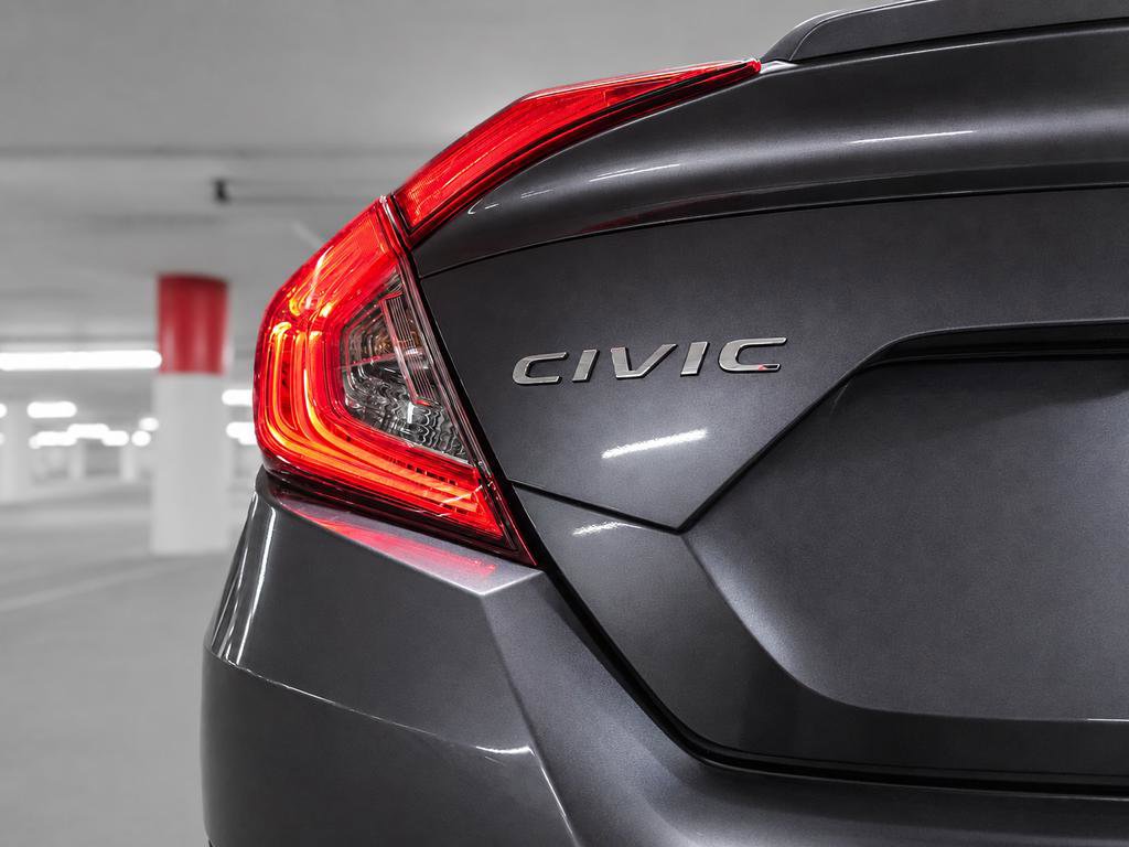Used 2019 Honda Civic EX image 10