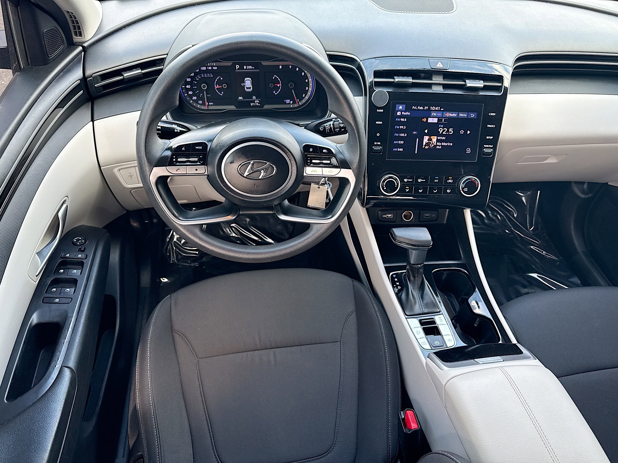 Used 2022 Hyundai Tucson SE image 15