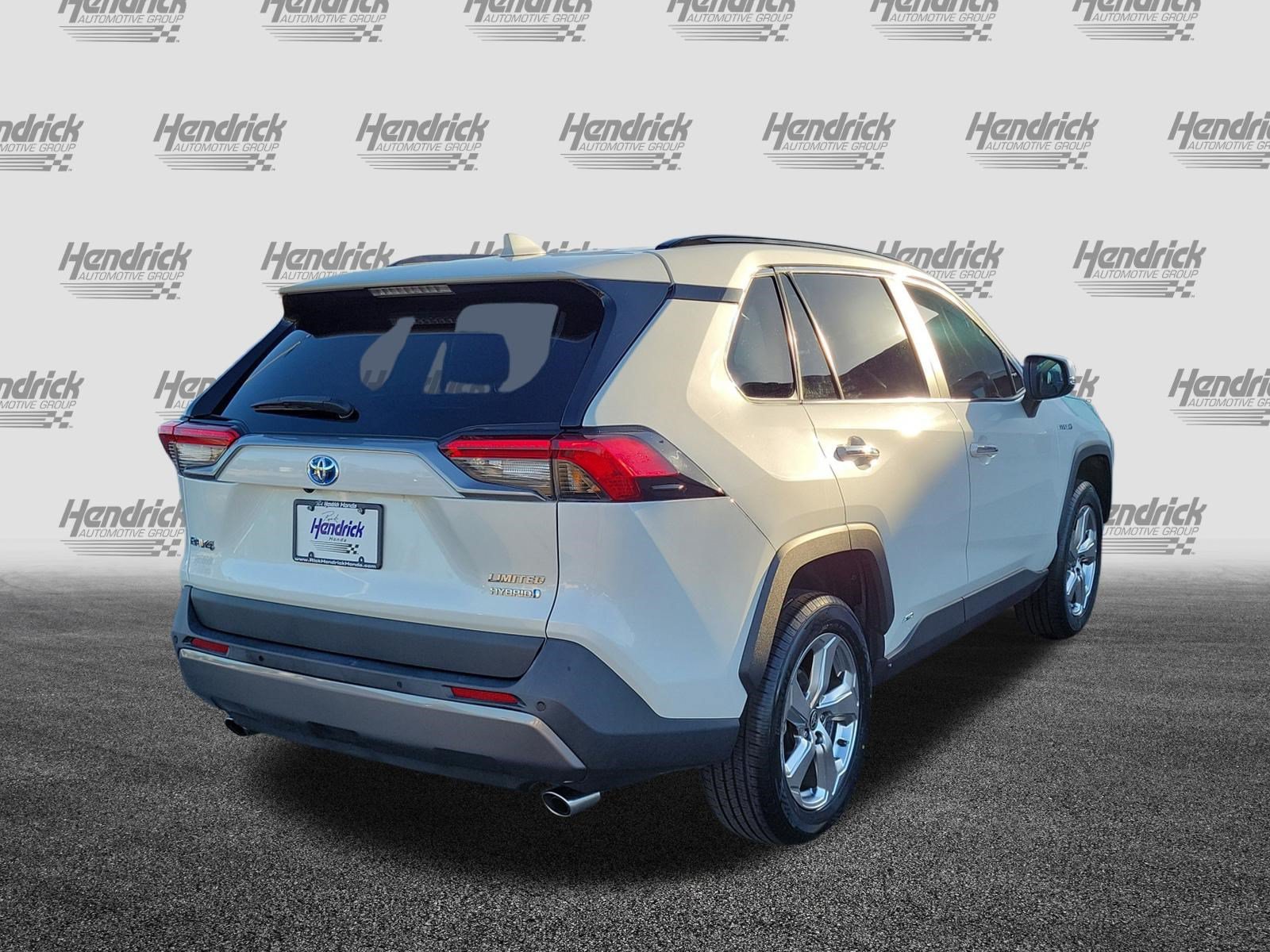 Used 2021 Toyota RAV4 Limited AWD/4WD image 7
