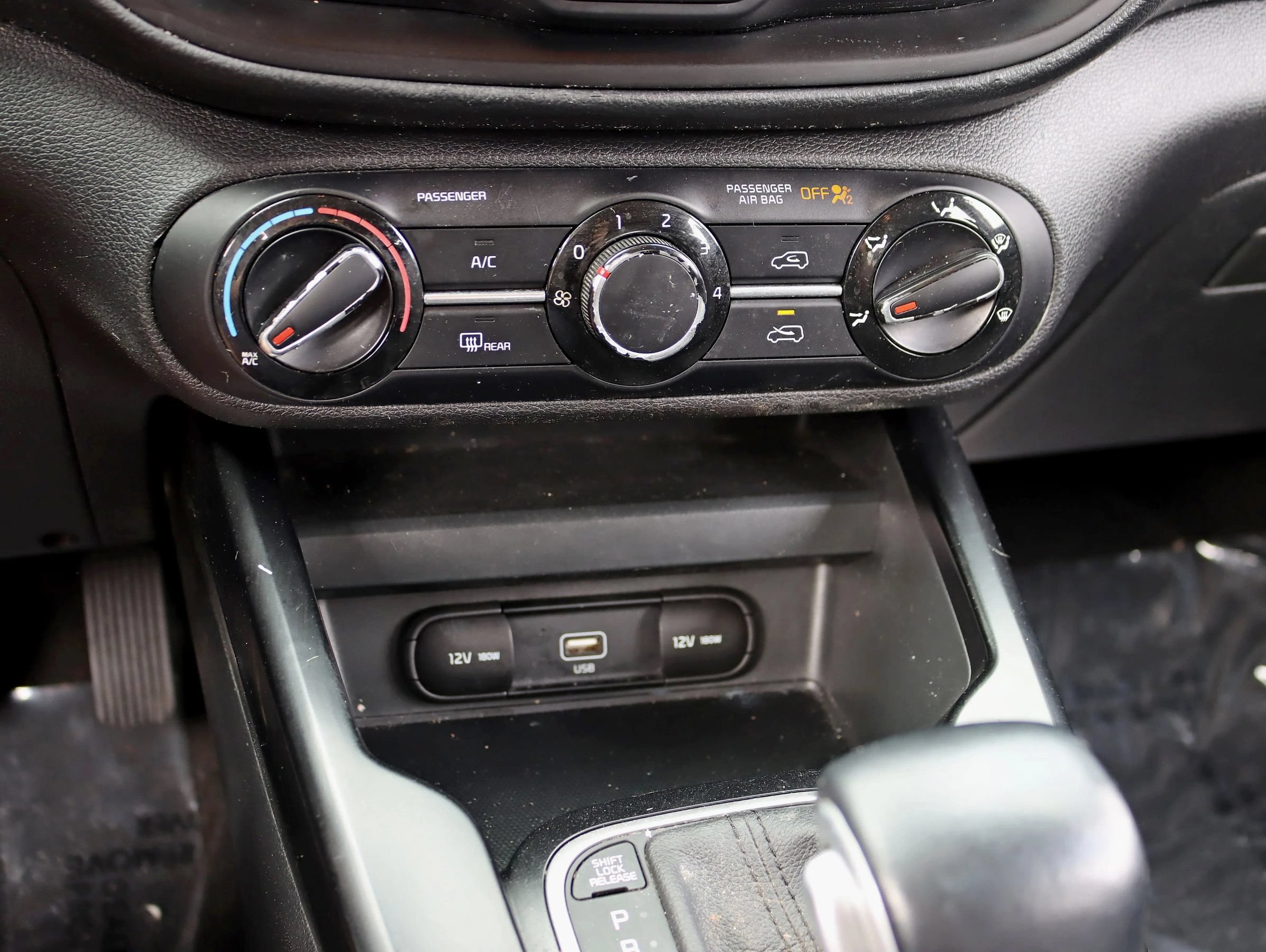 Used 2020 Kia Soul X-Line FWD image 24