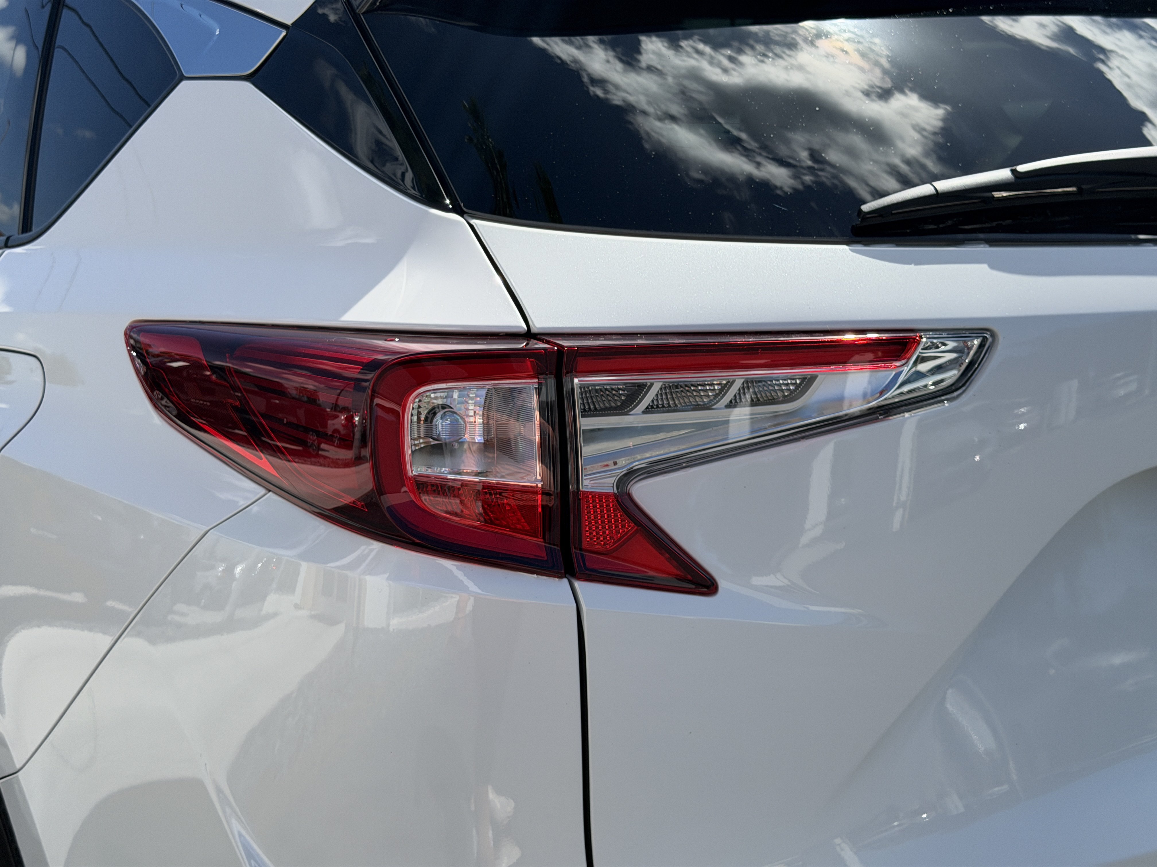 Used 2025 Acura RDX w/ Advance Package AWD/4WD image 9