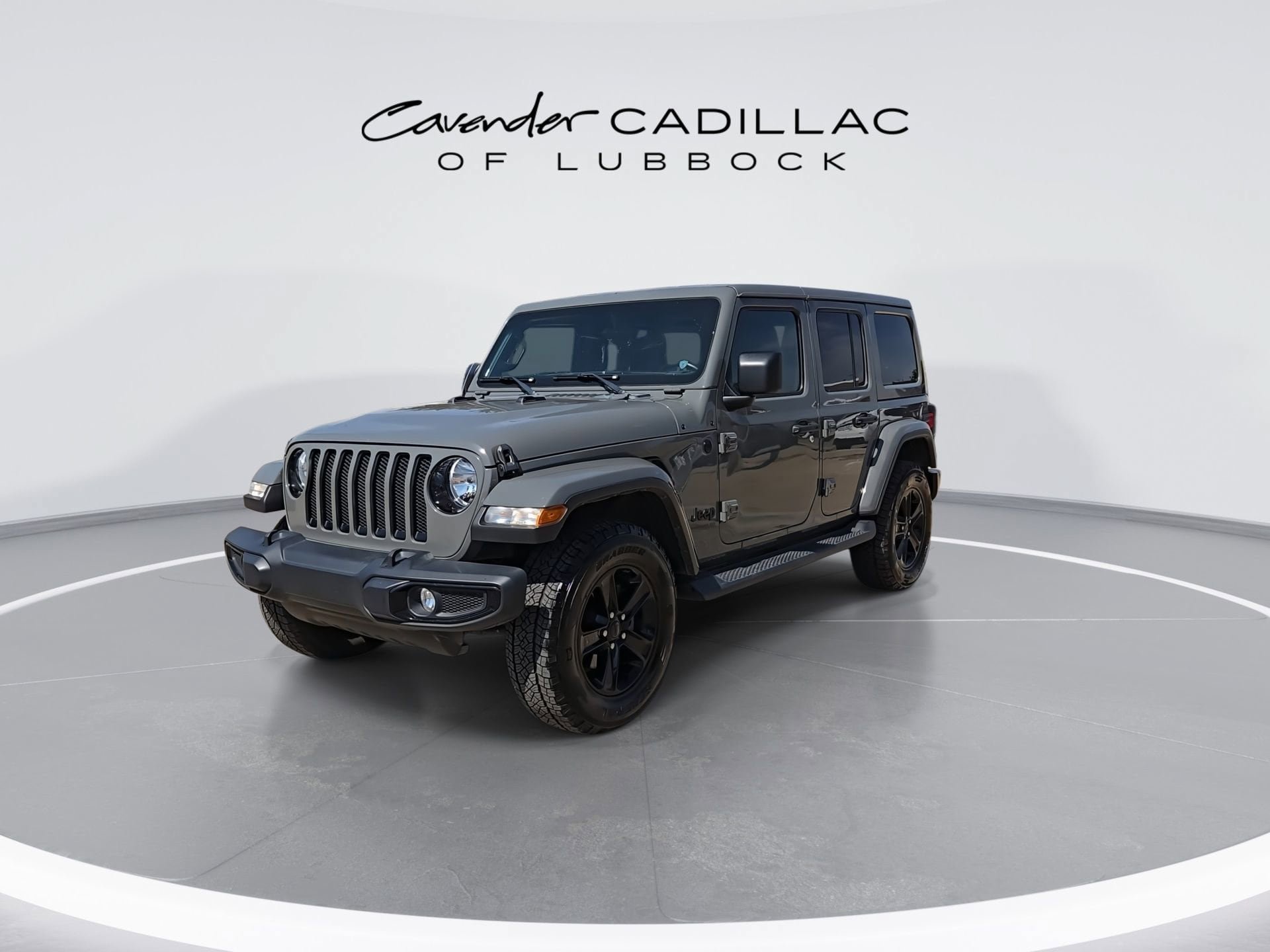 Used 2021 Jeep Wrangler Unlimited Sahara AWD/4WD image 3