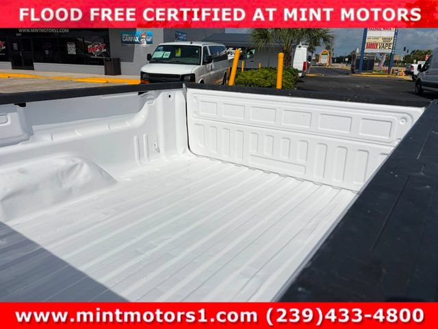 Used 2018 Chevrolet Silverado 1500 W/T w/ WT Fleet Convenience Package AWD/4WD image 17