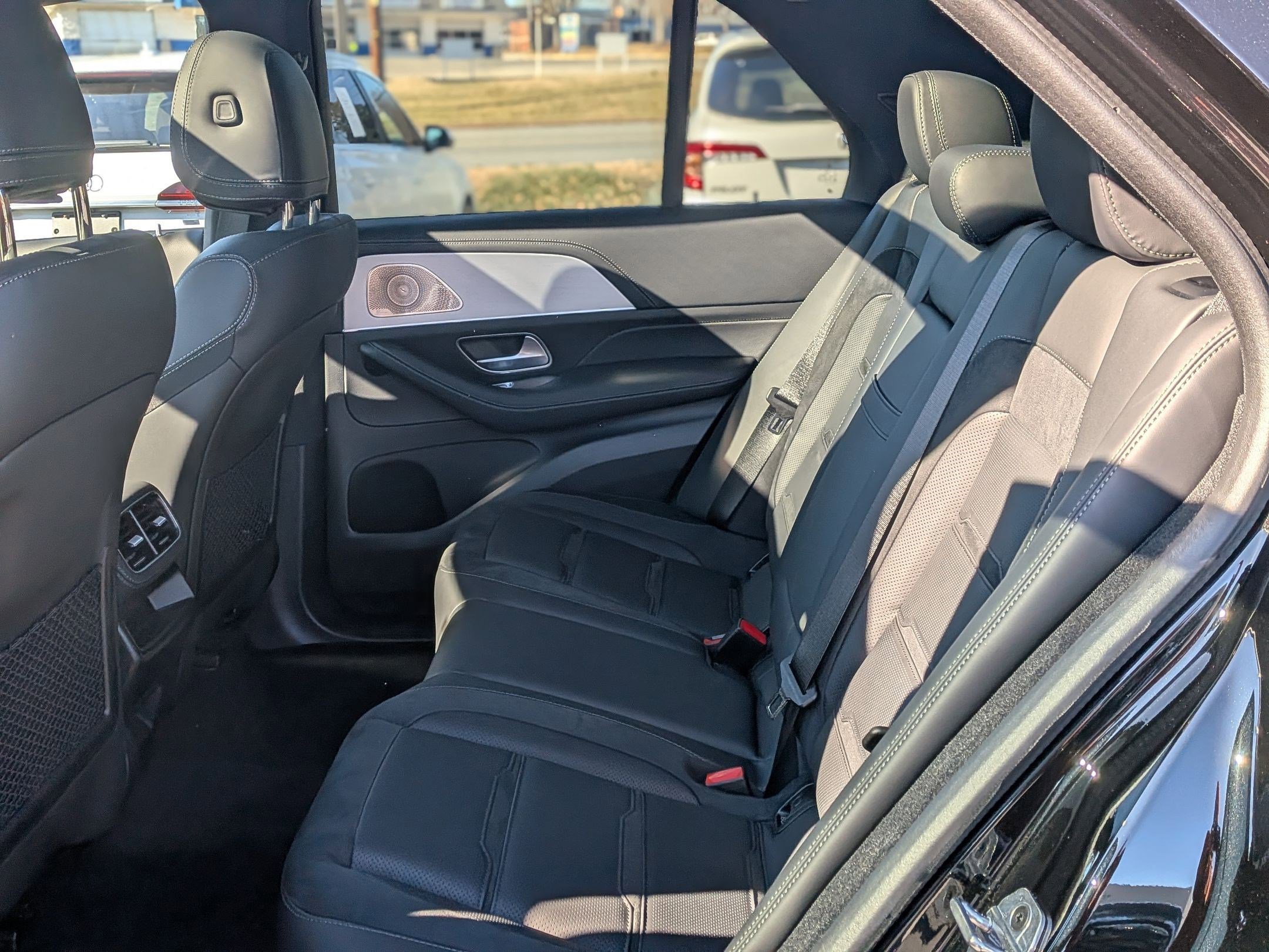 Used 2025 Mercedes-Benz GLE 53 AMG 4MATIC image 29