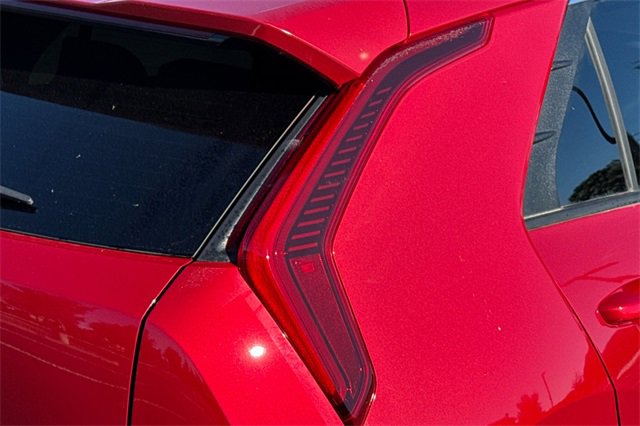 New 2025 Kia Niro EX image 35