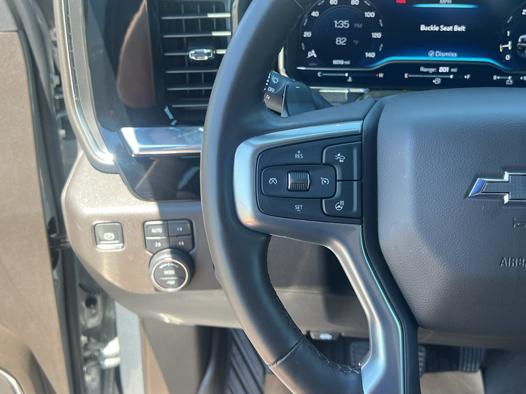 Used 2025 Chevrolet Silverado 1500 LT Trail Boss w/ LT Trail Boss Premium Package AWD/4WD image 33