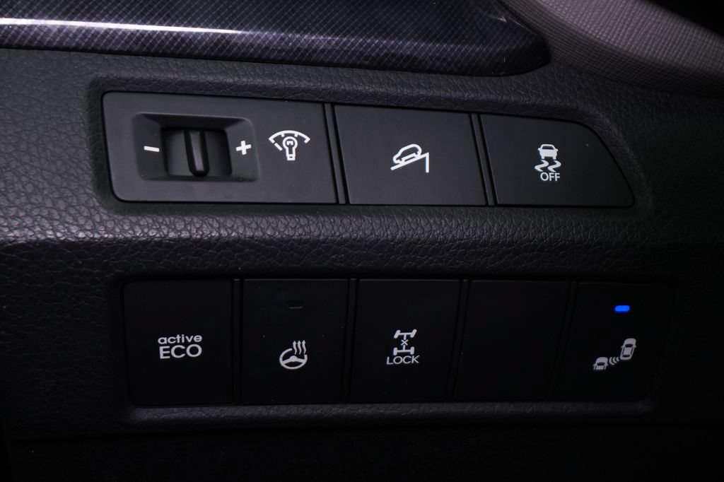 Used 2014 Hyundai Santa Fe Sport 2.0T w/ Technology Package 05 AWD/4WD image 45