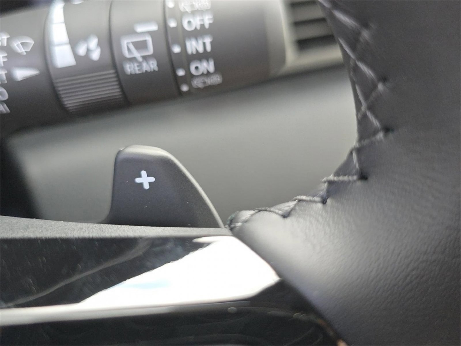 New 2025 Honda Pilot Touring image 33