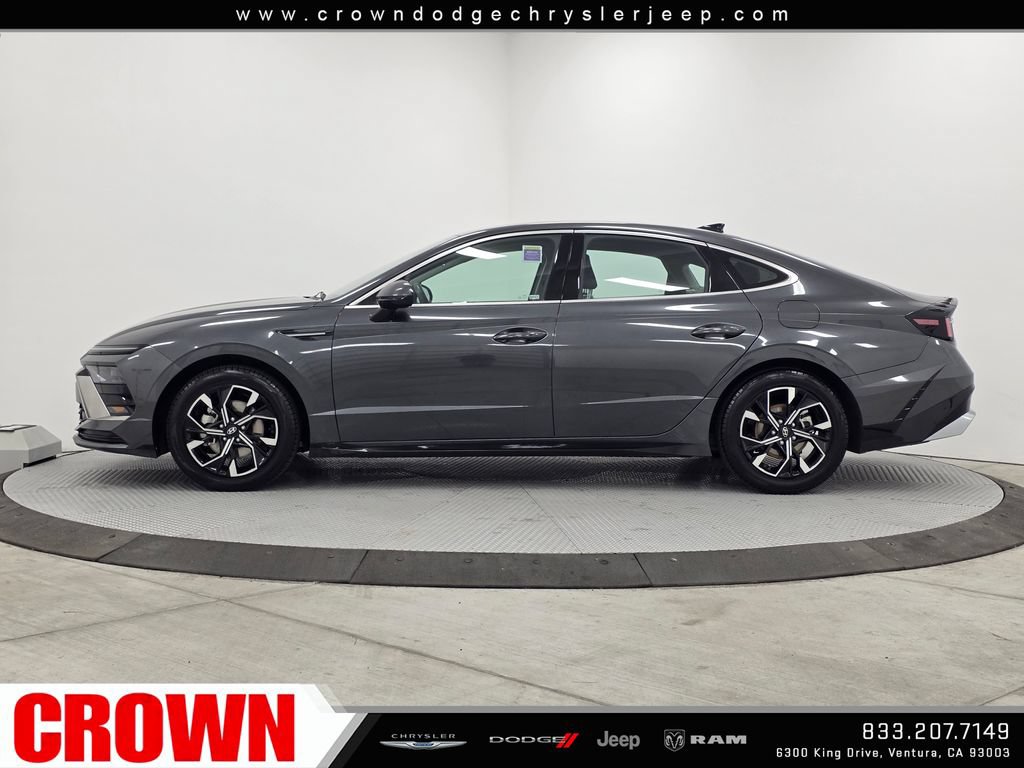 Used 2024 Hyundai Sonata SEL FWD image 4