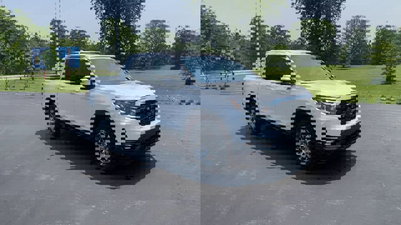 New 2025 Honda Ridgeline RTL image 2