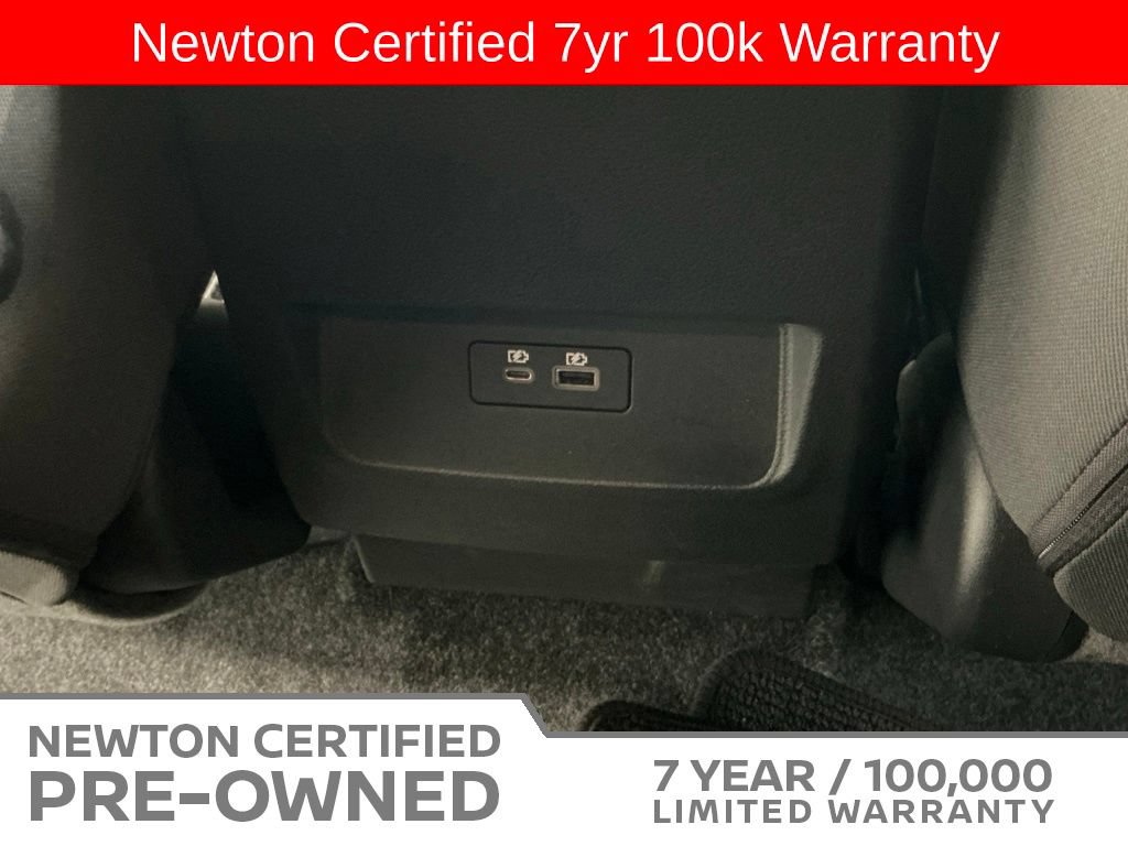 Used 2023 Nissan Frontier SV w/ Tow Package AWD/4WD image 38