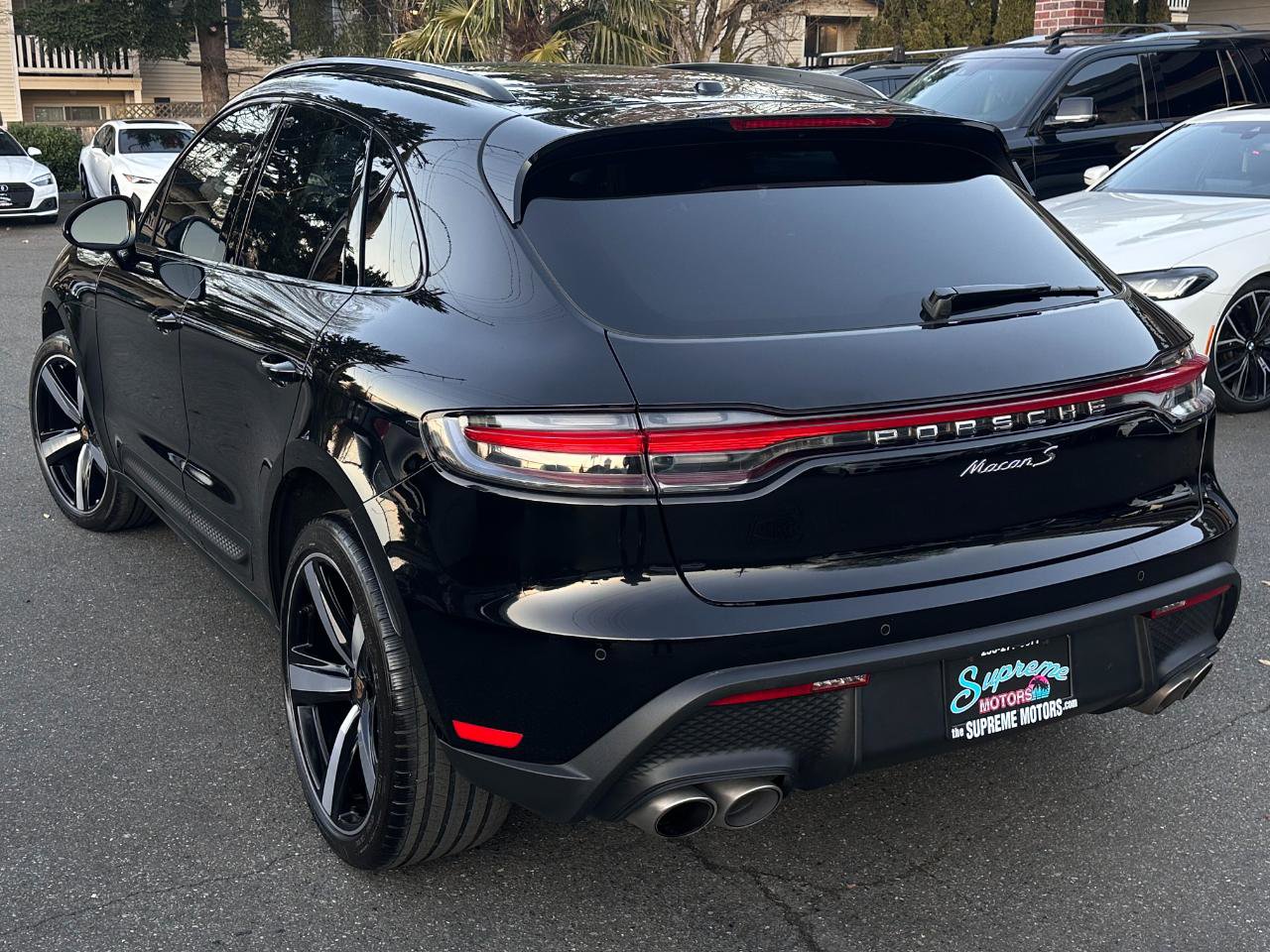 Used 2022 Porsche Macan S w/ Premium Package Plus image 6