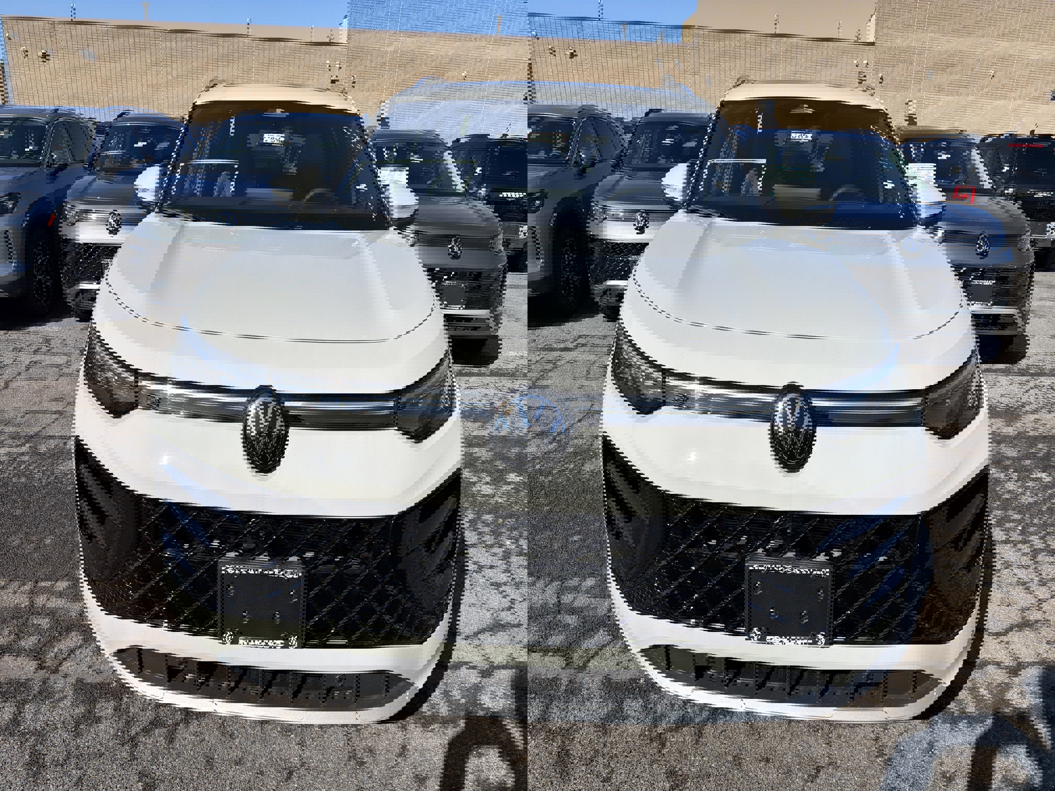New 2026 Volkswagen Tiguan SEL R-Line image 3