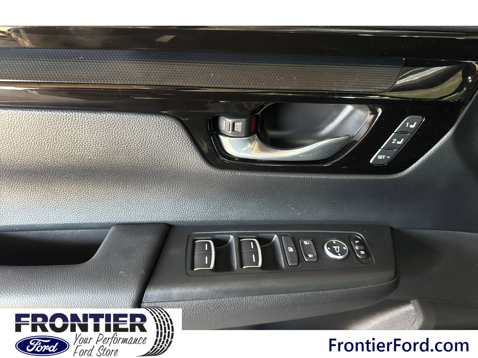 Used 2023 Honda CR-V Sport Touring image 12
