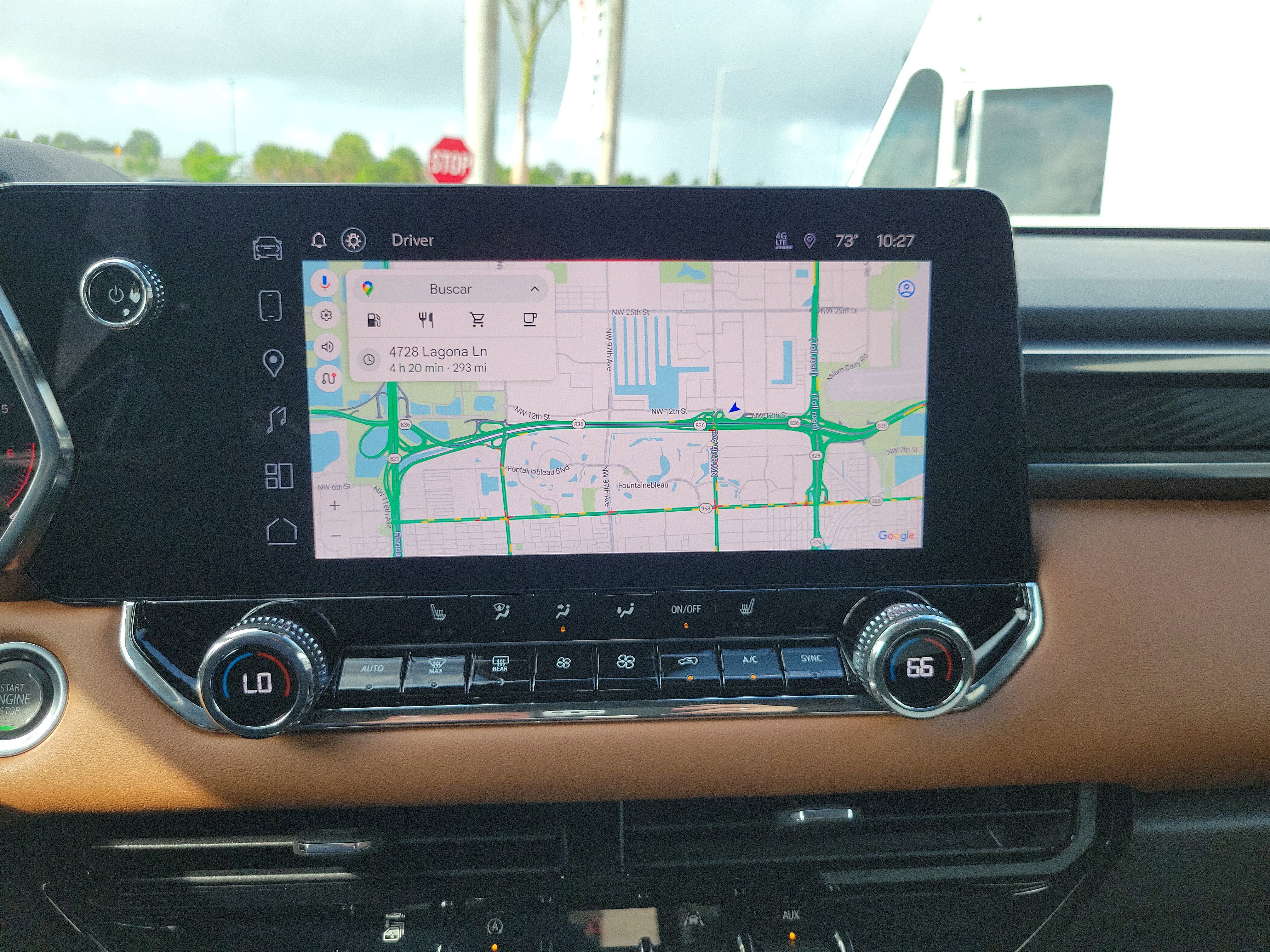 Used 2025 GMC Canyon AT4 image 10