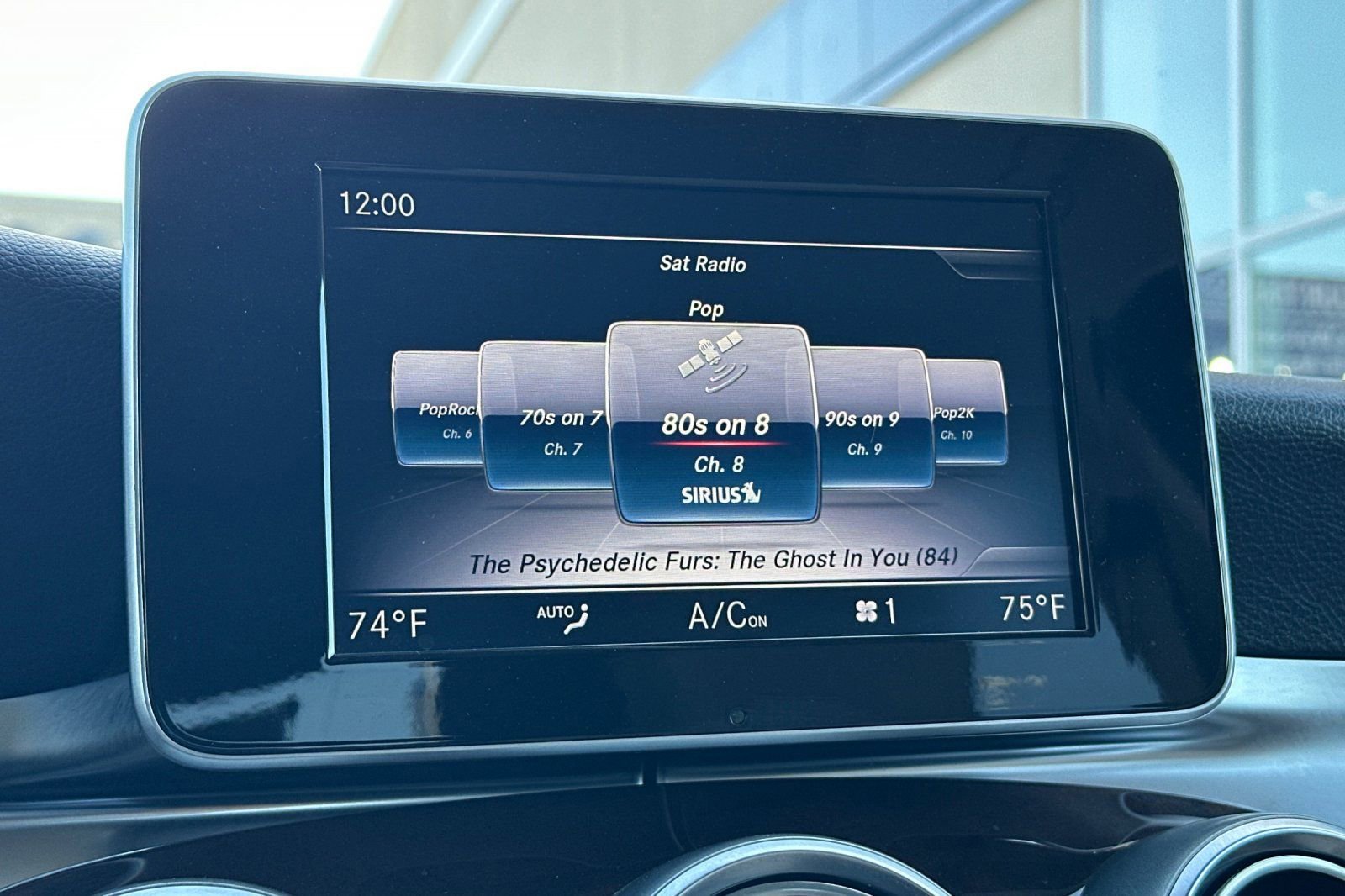 Used 2018 Mercedes-Benz GLC 300 4MATIC Coupe w/ Premium Package image 18