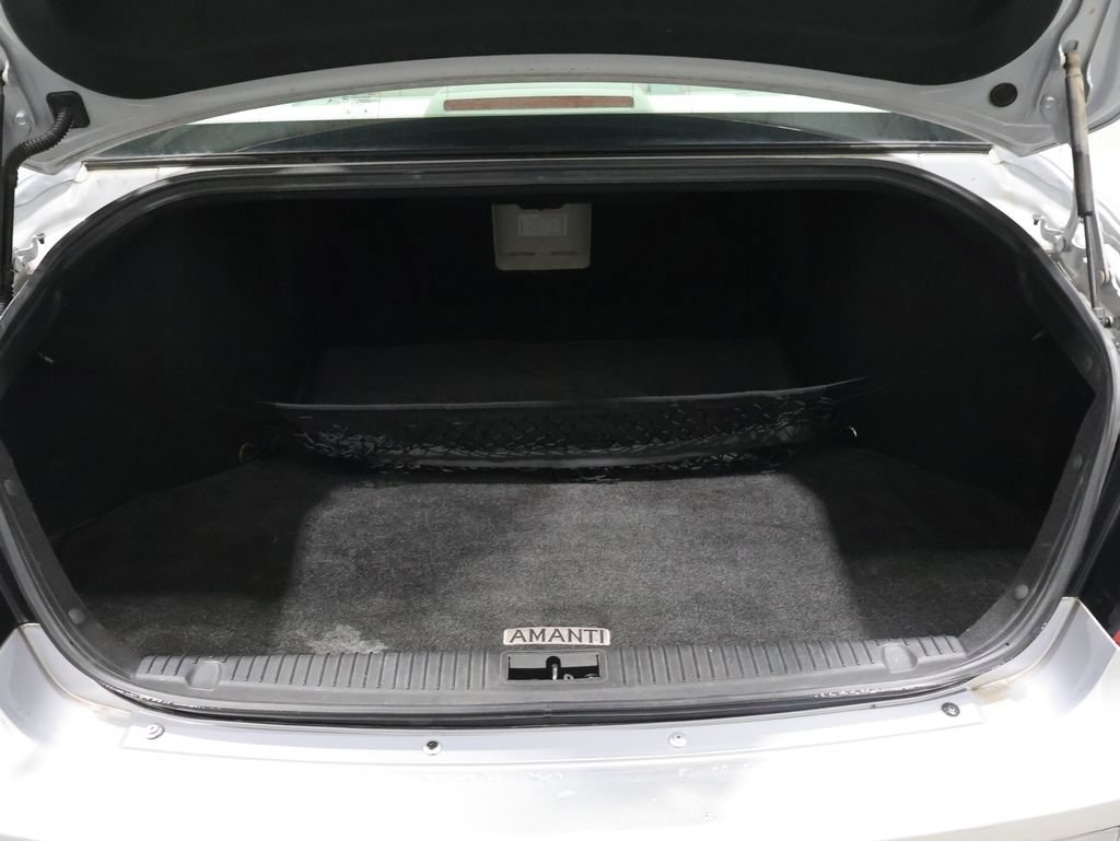 Used 2006 Kia Amanti FWD image 4
