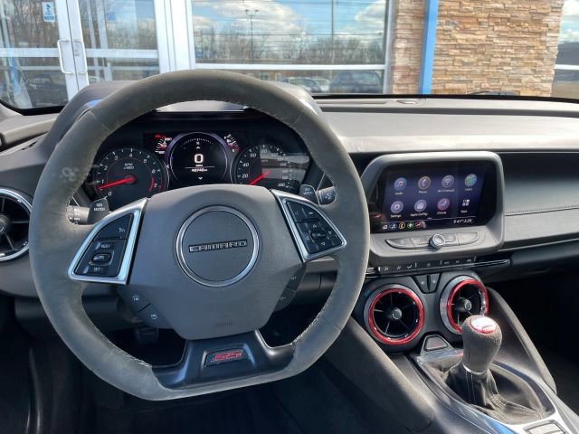 Used 2020 Chevrolet Camaro SS image 21