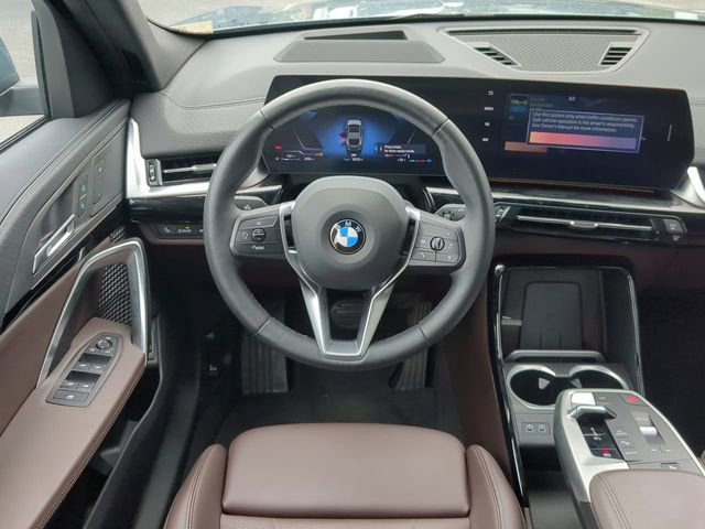 Used 2025 BMW X2 xDrive28i image 18