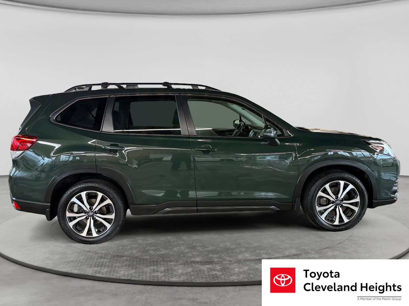 Used 2022 Subaru Forester Limited w/ Popular Package #2 AWD/4WD image 4