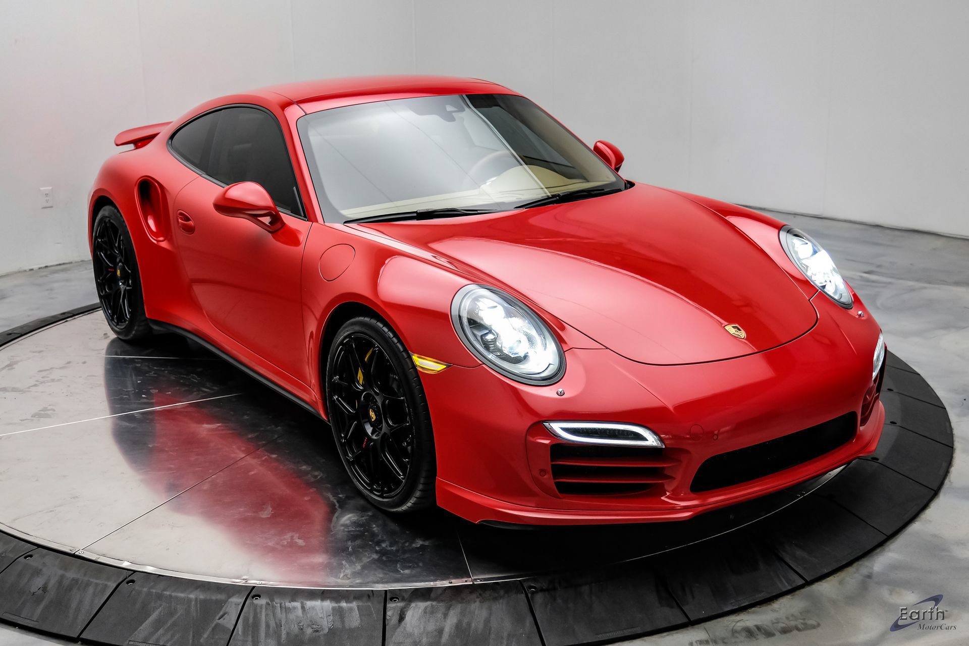 Used 2014 Porsche 911 Turbo S AWD/4WD image 29