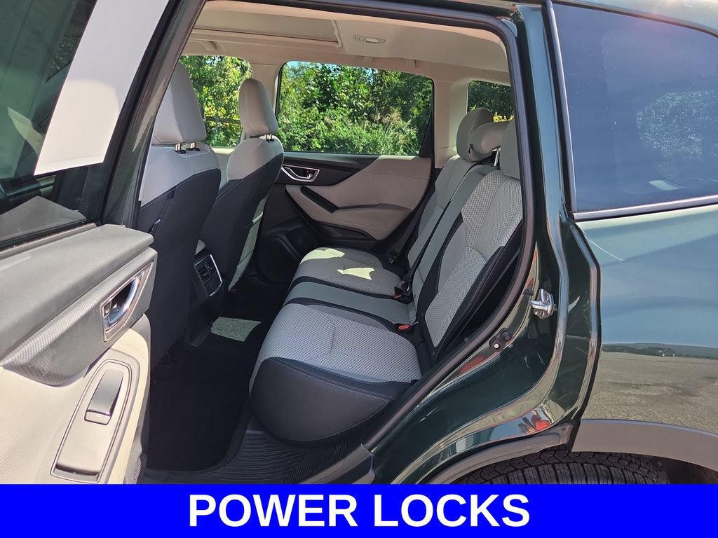 Used 2022 Subaru Forester Premium AWD/4WD image 16