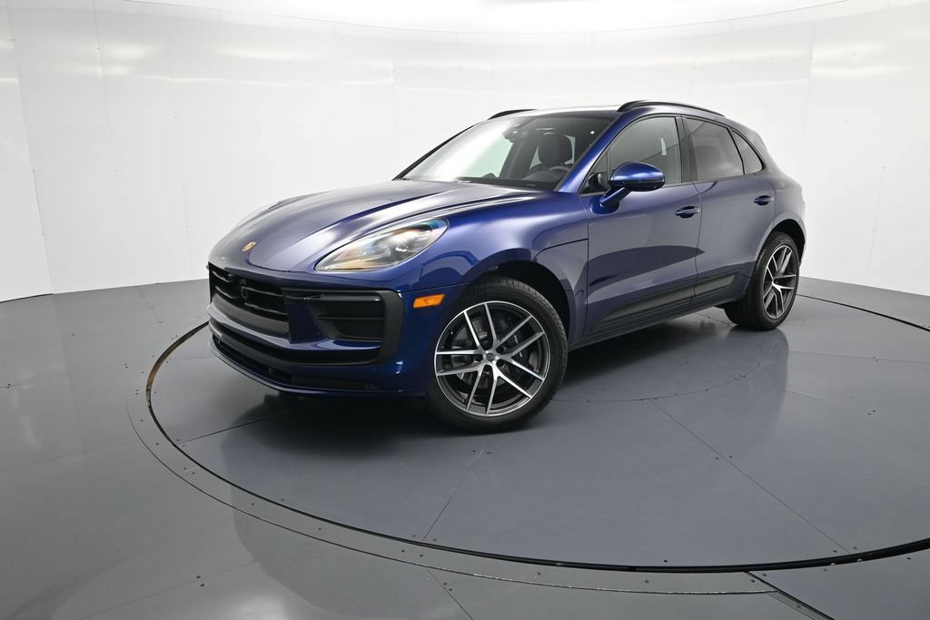 New 2026 Porsche Macan AWD/4WD image 28