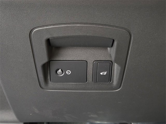 Used 2025 Land Rover Range Rover Velar Dynamic SE image 38