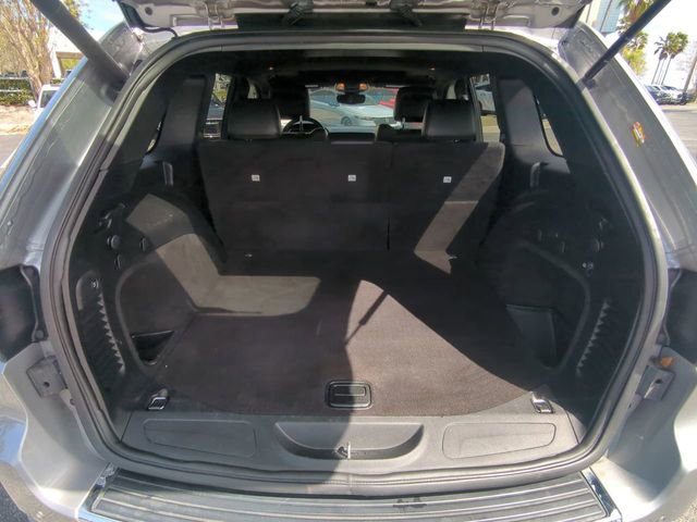 Used 2020 Jeep Grand Cherokee Limited image 14