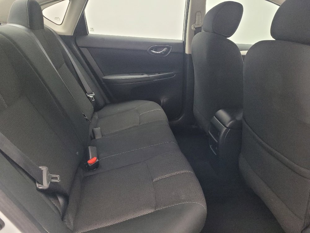 Used 2018 Nissan Sentra S image 19