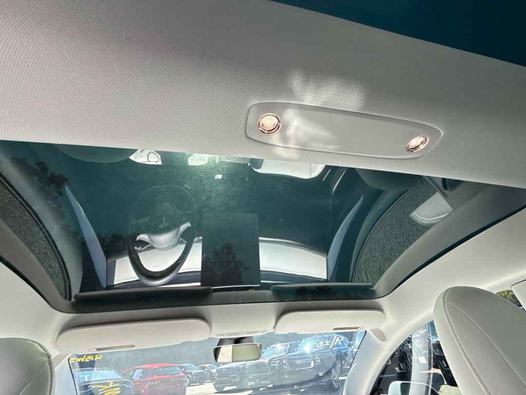 Used 2022 Tesla Model 3 RWD image 8
