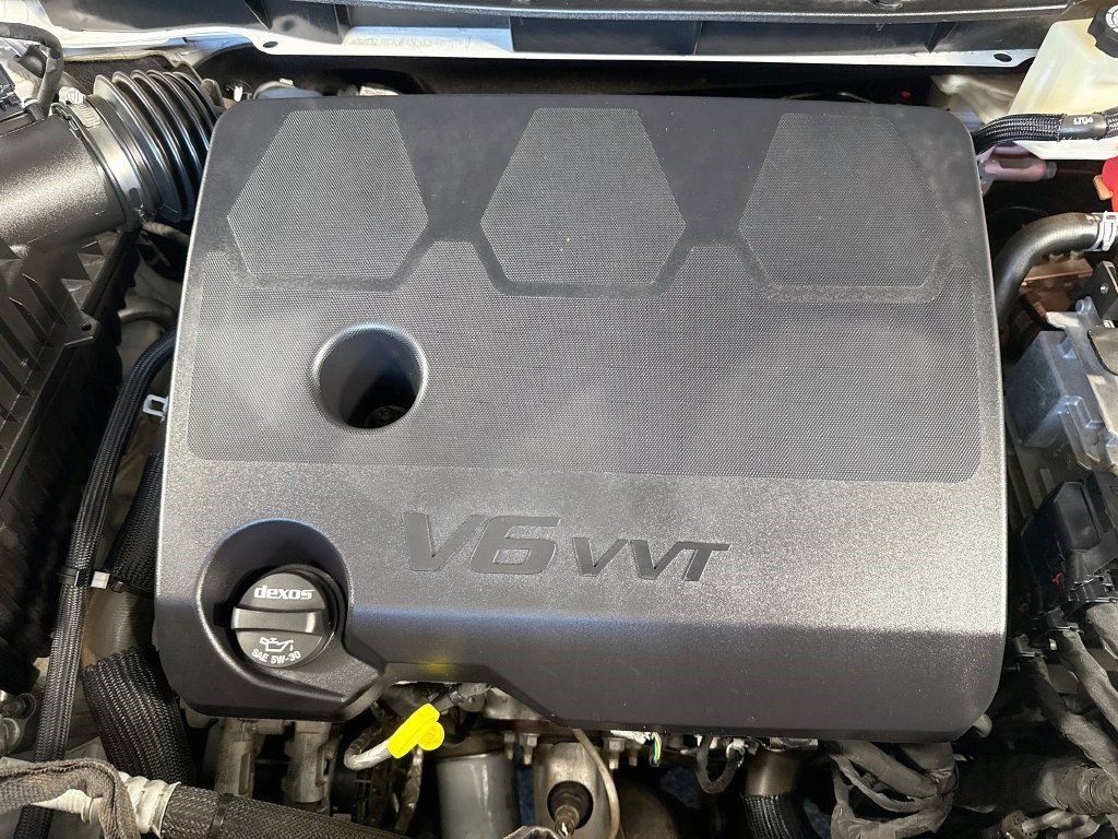 Used 2022 Buick Enclave Premium FWD image 38