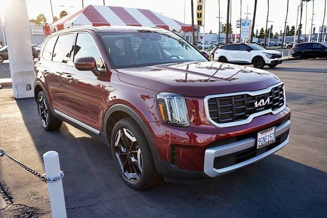 Certified 2023 Kia Telluride S