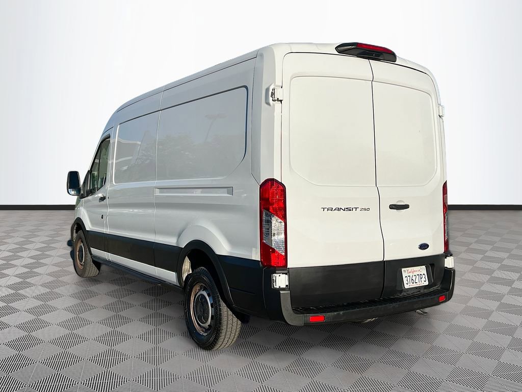 Used 2023 Ford Transit 250 Medium Roof image 5