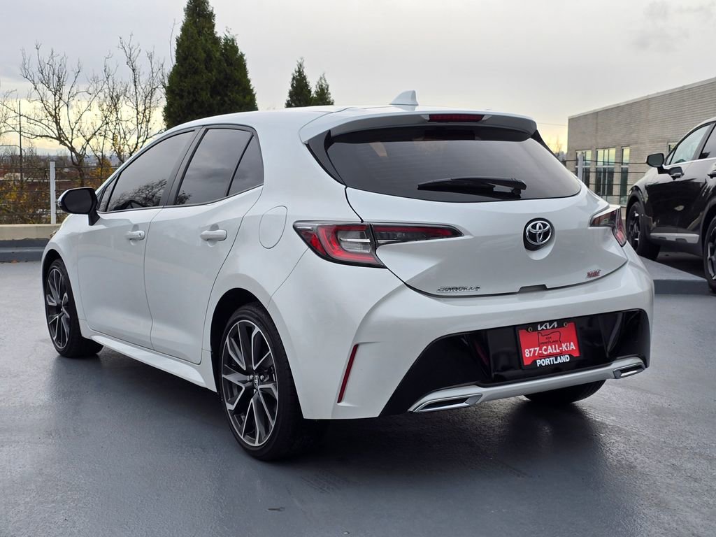 Used 2021 Toyota Corolla XSE image 3