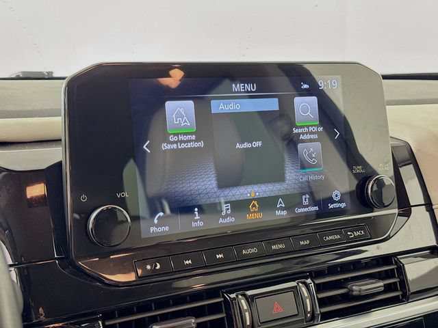 Used 2023 Nissan Pathfinder SL AWD/4WD image 26