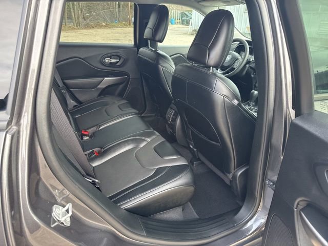 Used 2022 Jeep Cherokee Limited AWD/4WD image 27
