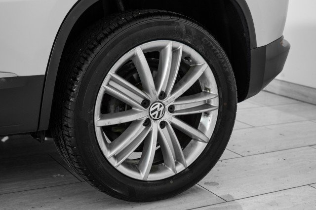 Used 2013 Volkswagen Tiguan SE AWD/4WD image 50