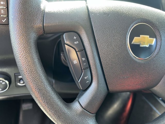 Used 2025 Chevrolet Express 2500 w/ Driver Convenience Package RWD image 20
